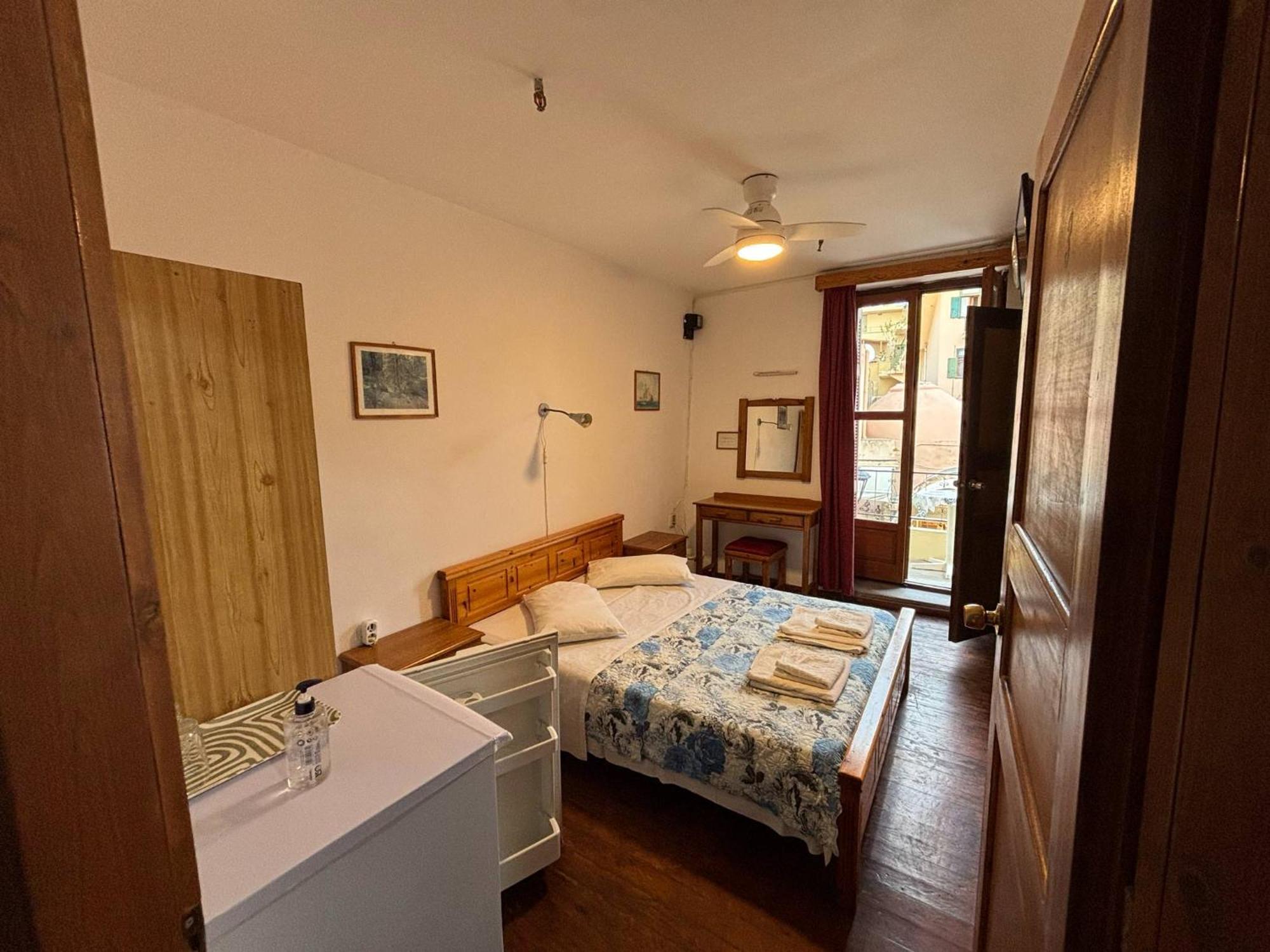 Stelios Rooms To Rent ハニア エクステリア 写真